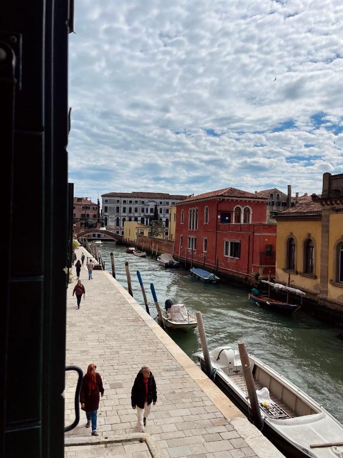 Superior Double Room Canal View